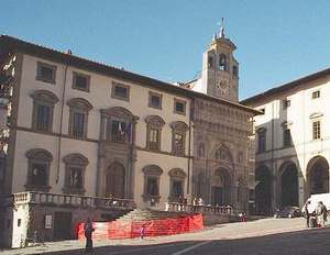 Arezzo tra gli antichi splendori e Benigni